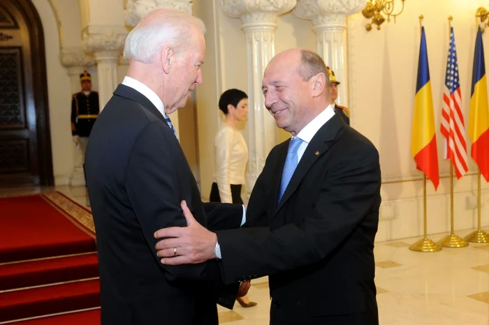 De-ce-l-ar-prefera-Traian-Bsescu-pe-Joe-Biden-lui-Donald-Trump