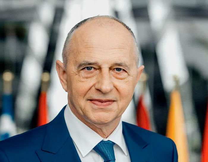 Mircea-Geoan-despre-teza-sa-de-doctorat-084-din-lucrarea-mea-de-doctorat-fcut-pe-bune-acum-20-de-ani-este-n-zona-de-plagiat