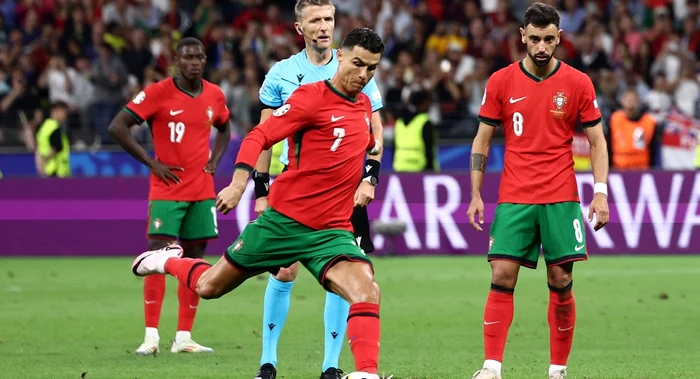 Ronaldo-gest-infantil-la-adresa-colegului-Joao-Felix-cel-care-a-provocat-eliminarea-Portugaliei
