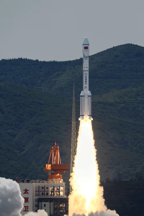 China-a-lansat-satelii-de-internet-o-potenial-concuren-chinezeasc-la-reeaa-Starlink