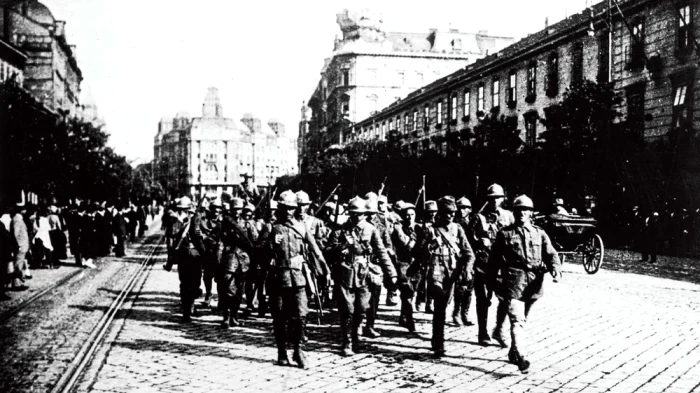 De-ce-a-intrat-Armata-Romn-n-Budapesta-pe-4-august-1919