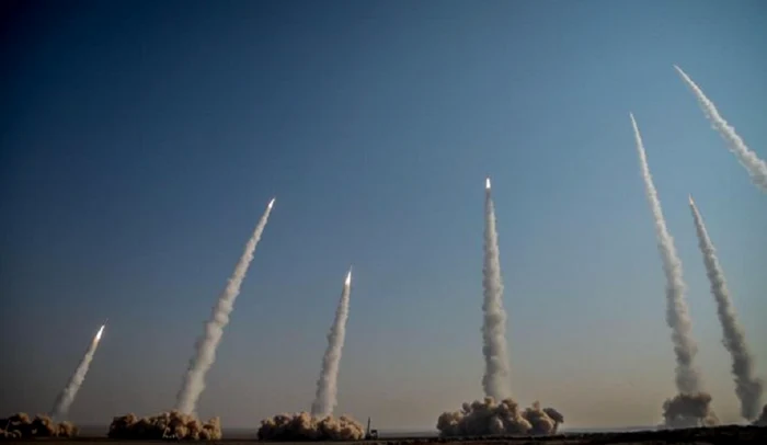 Iranul-antreneaz-zeci-de-militari-rui-pentru-a-utiliza-rachete-balistice-cu-raz-scurt-de-aciune