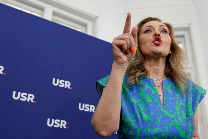 Lasconi-cere-demiterea-urgent-a-ministrului-Finanelor-i-srcete-i-mai-mult-pe-romni-