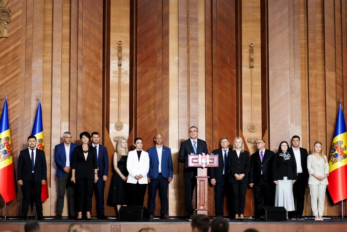 Omul-de-afaceri-Renato-Usati-i-a-lansat-oficial-candidatura-la-Preedinia-Republicii-Moldova