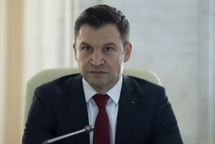 Reacia-purttorului-de-cuvnt-al-PNL-la-intrarea-lui-Marcel-Ciolacu-n-cursa-pentru-Cotroceni-Nu-are-anse-foarte-mari-s-ctige-turul-doi