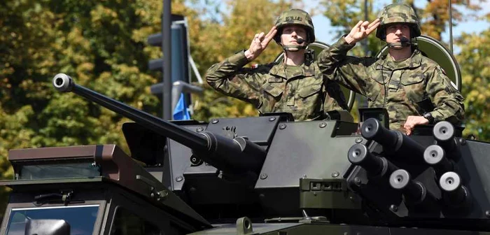 Strategia-de-aprare-a-Poloniei-stabilete-un-nou-standard-pentru-Europa