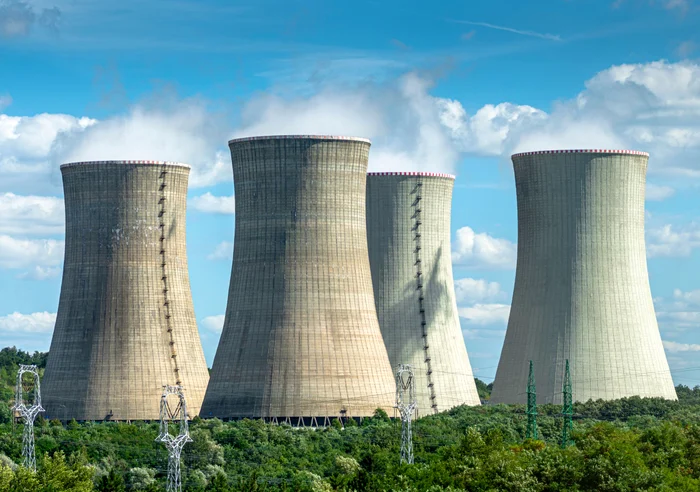 ---------Ucraina-a-nchis-patru-reactoare-de-la-dou-centrale-nucleare-n-urma-atacurilor-ruse