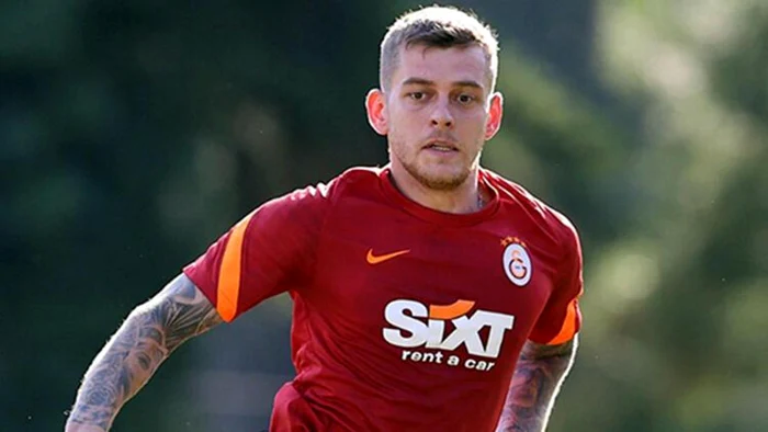 ---------Alexandru-Cicldu-telenovel-ncheiat-Juctorul-lui-Galatasaray-a-plecat-spre-Ploieti-i-a-ajuns-la-Craiova