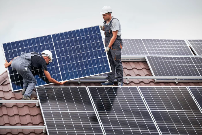 ---------Casa-Verde-2024-Cine-se-poate-nscrie-n-programul-pentru-panouri-fotovoltaice