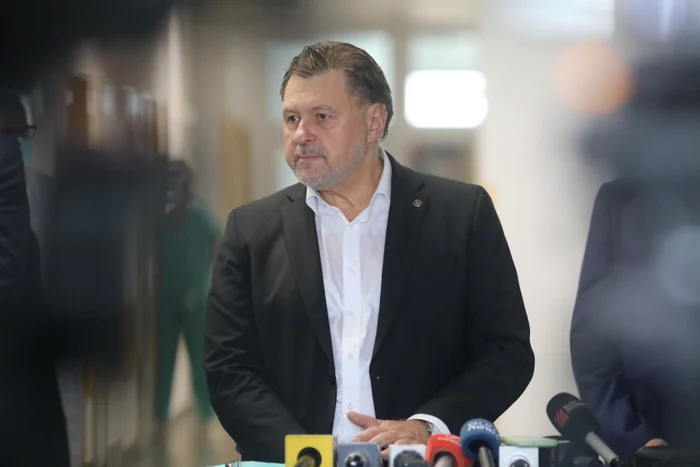 ---------Copiii-din-zonele-inundate-vor-fi-vaccinai-mpotriva-hepatitei-A-Alexandru-Rafila-Vom-trimite-vaccin-pentru-cei-cu-risc-de-mbolnvire