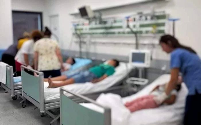 ---------Cum-a-bgat-programul-Masa-Cald-121-de-copii-i-prini-n-spital-Personalul-medical-chemat-de-acas-Se-caut-vinovaii