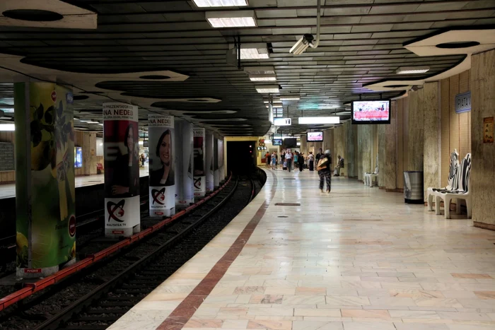 ---------Femeia-care-s-a-aruncat--pe-inele-de-metrou-la-staia-Crngai-a-murit-Cazul-preluat-de-Serviciul-Omoruri