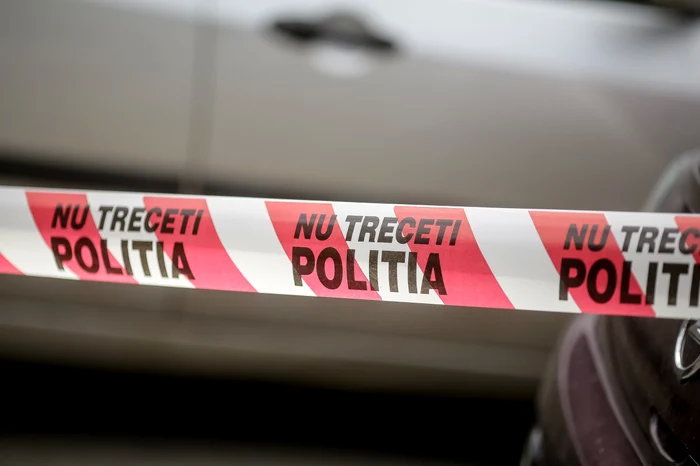 ---------Fragmente-de-oase-umane-descoperite-pe-un-cmp-din-Olt-Poliitii-vor-trimite-rmiele-la-INML