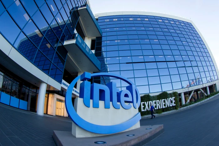 ---------Intel-ar-putea-fi-salvat-din-colaps-Cine-vrea-s-preia-aciunile-companiei-dup-concedierile-masive