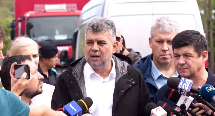 ---------Marcel-Ciolacu-la-Galai-pentru-a-evalua-situaia-cauzat-de-inundaii-Prioritatea-este-salvarea-de-viei-omeneti