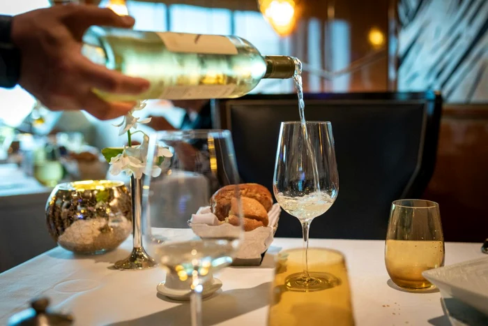 ---------Oraul-turistic-n-care-un-pahar-de-vin-cost-puin-peste-un-euro