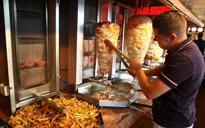 ---------Rzboiul-kebabului-ntre-Turcia-i-Germania-tranat-de-Bruxelles