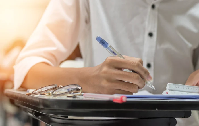 ---------S-au-dus-la-examenul-pentru-jandarmi-cu-tehnic-de-copiere-ascuns-n-haine-Cum-au-fost-descoperii