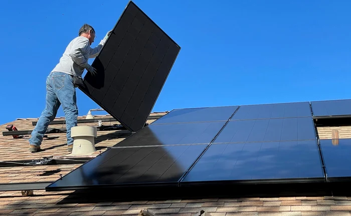 ---------Totul-despre-programul-Casa-Verde-fotovoltaice-Opt-din-zece-romni-nu-tiu-ce-documente-au-nevoie-pentru-a-se-nscrie-