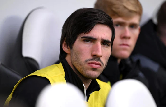 ---------Cum-s-a-vindecat-Sandro-Tonali-de-viciul-pariurilor-A-renunat-la-un-obiect-indispensabil-n-zilele-noastre