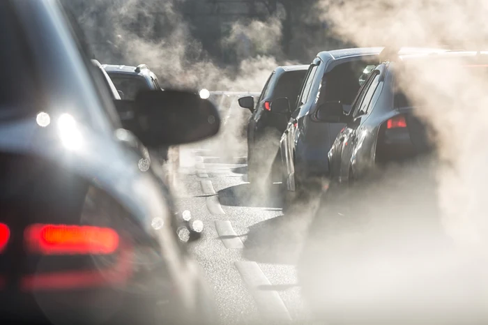 ---------Cum-se-va-calcula-taxa-auto-pentru-mainile-vechi-Ct-ar-putea-s-plteasc-oferii-care-au-autoturisme-foarte-poluante