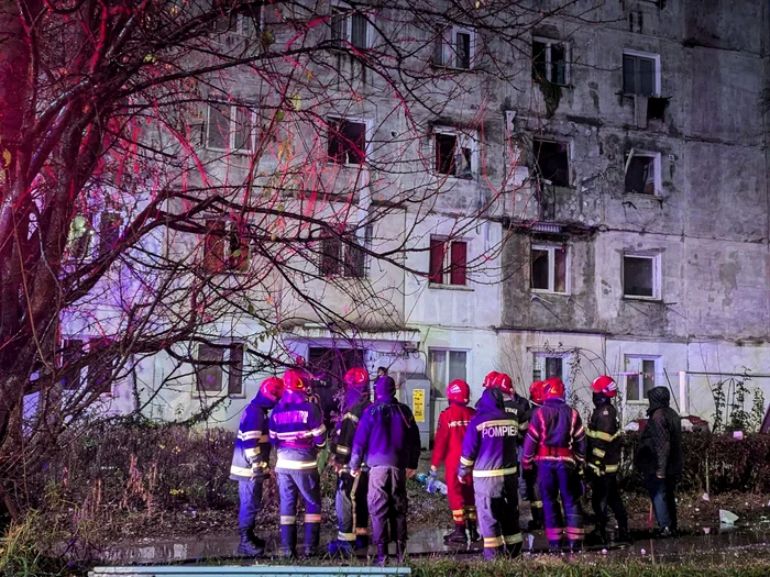 ---------Explozie-ntr-un-bloc-de-garsoniere-din-Bacu-Un-brbat-grav-rnit