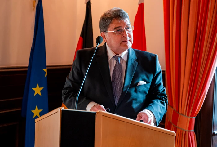 ---------Hurezeanu-Romnia-nu-are-date-privind-mprirea-sferelor-de-influen-ntre-SUA-i-Rusia
