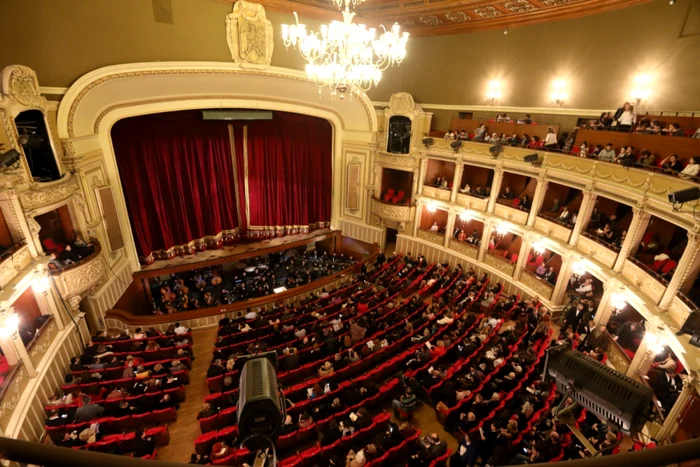 ---------Luna-ndrgostiilor-la-Oper-Romeo-i-Julieta-de-Prokofiev-spectacolul-vedet-al-lunii-februarie