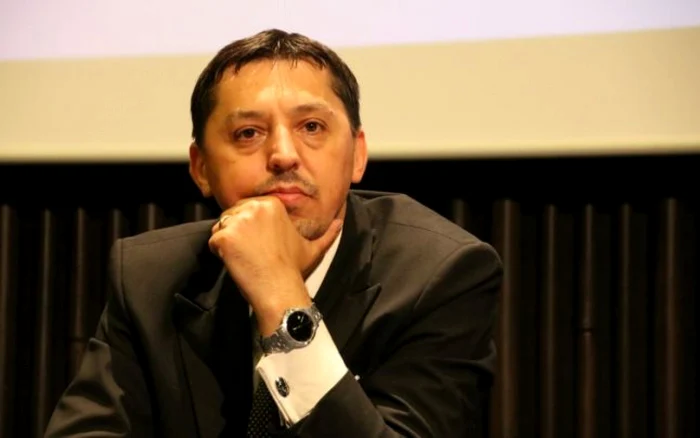 ---------Ministrul-Educatiei-nemultumit-de-invatamantul-rural-din-Romnia-Functioneaza-inmoddeavarie