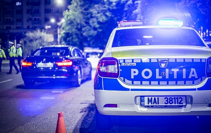 ---------Patru-infraciuni-dintr-un-foc-a-comis-un-tnr-fr-permis-i-but-A-plonjat-n-rul-Cerna-cu-poliiti-dup-el