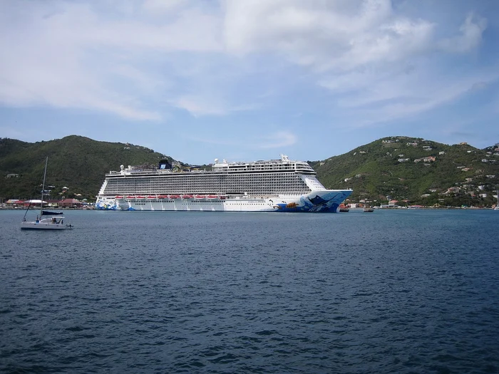 ---------Romnii-n-croaziere-de-100000-de-euro-n-jurul-lumii-Ce-include-o-cltorie-pe-mare-de-4-luni