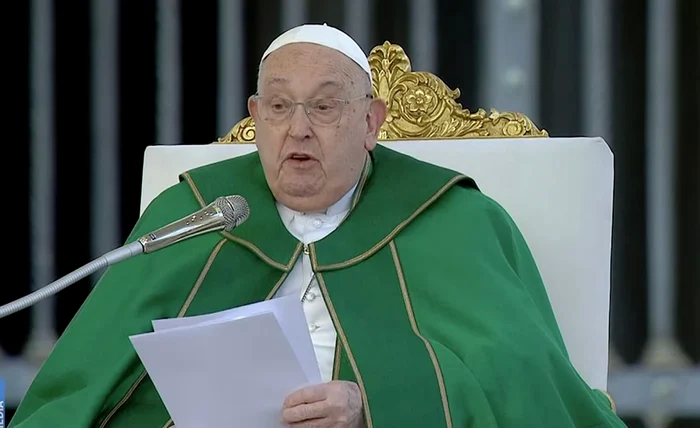 ---------Starea-de-sntate-a-papei-Francisc-s-a-nrutit-Medicii-i-au-schimbat-tratamentul