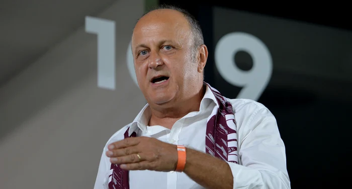 ---------Talismanul-ucu-Genoa-i-a-betonat-porile-acas-de-cnd-romnul-a-devenit-patron