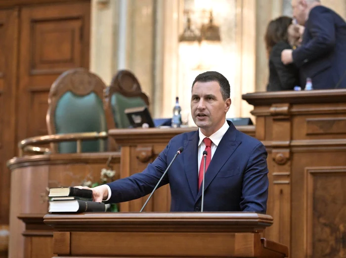 ---------Tanczos-Barna-face-precizri-despre-voucherele-de-vacan-Dac-cineva-dorete-s-beneficieze-de-un-sprijin-este-normal-s-aib-i-o-contribuie-personal