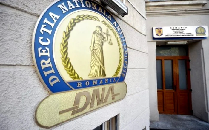 ---------eful-Biroului-pentru-Imigrri-Ialomia-a-recunoscut-c-a-luat-mit-de-zeci-de-mii-de-euro-n-schimbul-unor-acte-de-munc-pentru-cetenii-strni