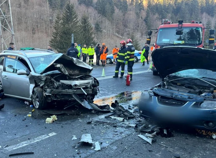 ---------Accident-grav-pe-DN1-Un-brbat-a-murit-iar-dou-persoane-au-fost-rnite