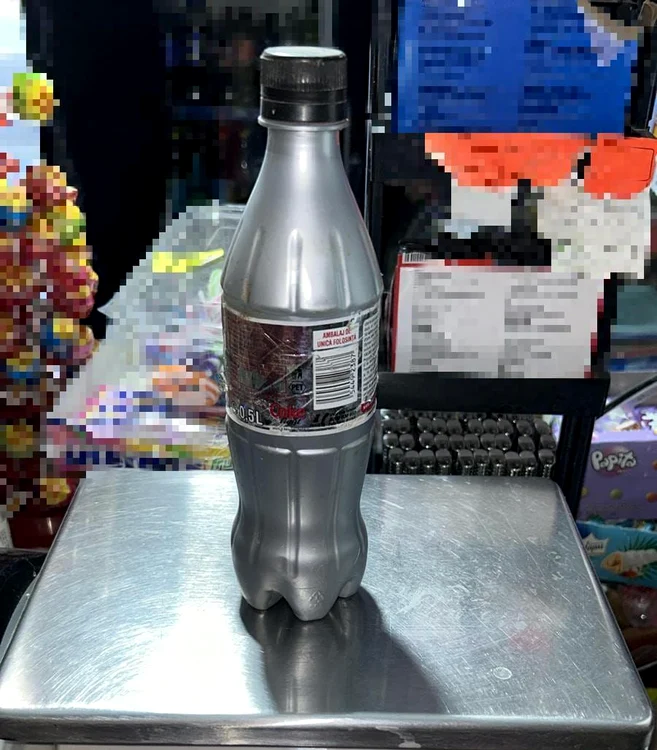 ---------Brbat-reinut-dup-ce-poliitii-au-gsit-n-casa-sa-500-ml-de-mercur-lichid
