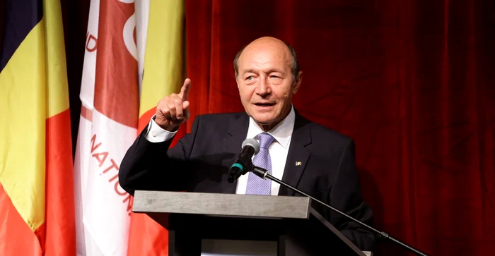 ---------Bsescu-atac-dur-la-Trump-Dac-ar-putea-s-dea-Europa-pe-mna-lui-Putin-ar-face-o-narmarea-cea-mai-bun-reacie