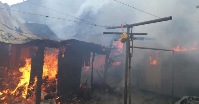 ---------Caz-ocant-n-Bistria-Nsud-O-feti-de-doar-trei-luni-a-murit-n-incendiul-care-a-mistuit-casa-bunicii-sale