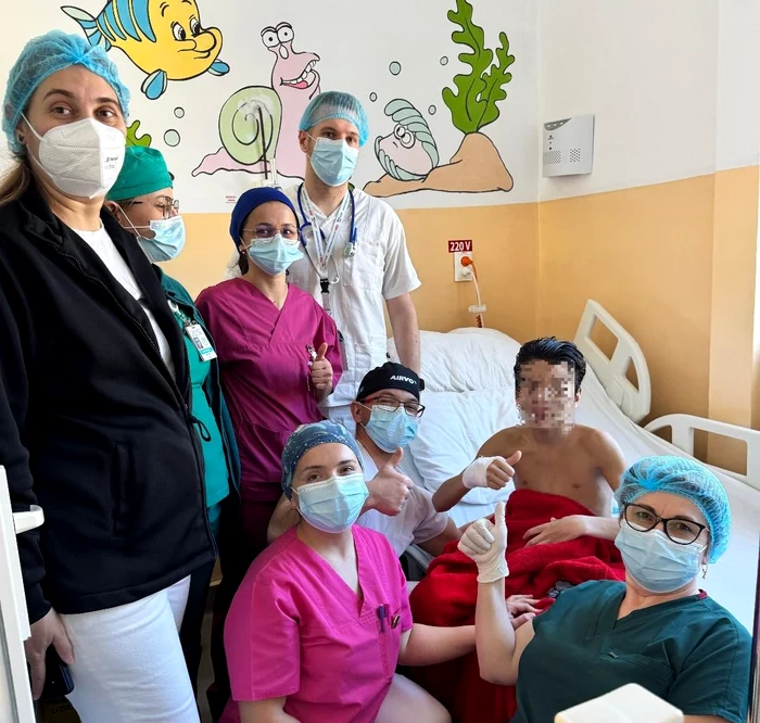 ---------Copil-salvat-de-medici-dup-o-infecie-grav-cu-tetanos-s-a-nepat-ntr-un-cui-ruginit