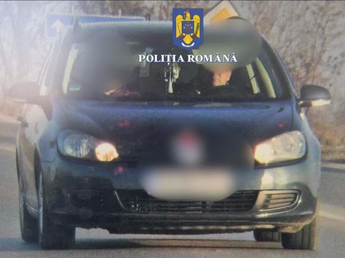 ---------Doi-oferi-prini-circulnd-cu-vitez-n-Suceava-au-declarat-Poliiei-c-mainile-erau-conduse-de-femei