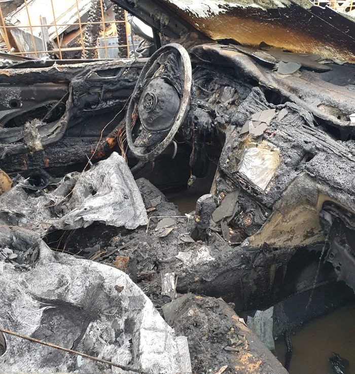 ---------Imagini-horror-la-Buzu-dou-cadavre-carbonizate-gsite-ntr-o-main-incendiat-Principala-ipotez-a-anchetatorilor