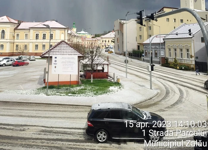 ---------Municipiul-Zalu-acoperit-de-grindin-Judeul-Slaj-sub-avertizare-meteo-VIDEO
