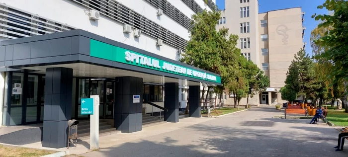 ---------Nou-scandal-la-Spitalul-Slatina-Primarul-acuz-c-la-Anatomie-patologic-s-ar-fi-folosit-reactivi-expirai
