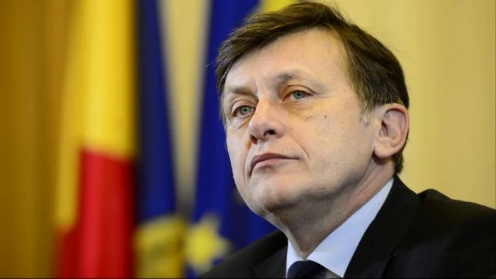---------Nu-e-putinist-Crin-Antonescu-l-ar-vrea-consilier-pe-Dan-Dungaciu-pentru-c-este-bun-