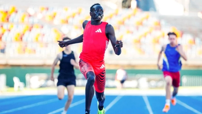 ---------Sportul-mondial-este-la-picioarele-unui-australian-de-17-ani-cu-origini-sudaneze-Gout-Gout-pe-urmele-lui-Usain-Bolt