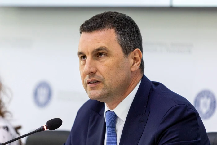 ---------Tanczos-Barna-inta-de-deficit-de-7-pentru-anul-acesta-este-realizabil-Taxele-nu-cresc-n-2025
