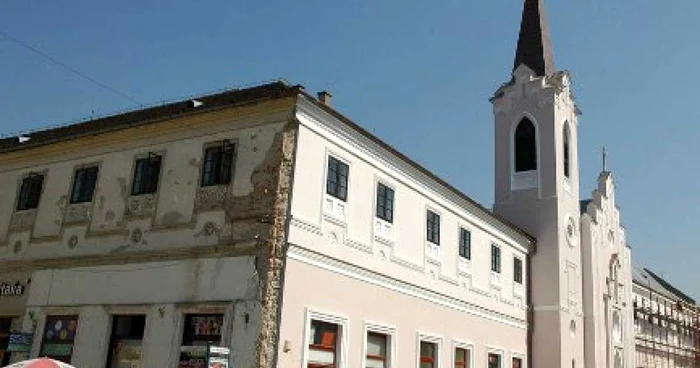 ---------Un-brbat-a-furat-n-mod-repetat-din-mai-multe-biserici-o-cas-parohial-i-un-magazin-bisericesc-din-Oradea