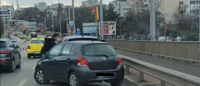 Video----------Un-ofer-a-fcut-infarct-la-volan-Brbatul-de-36-de-ani-a-murit-dup-ce-sunase-la-112-acuznd-dureri-n-piept
