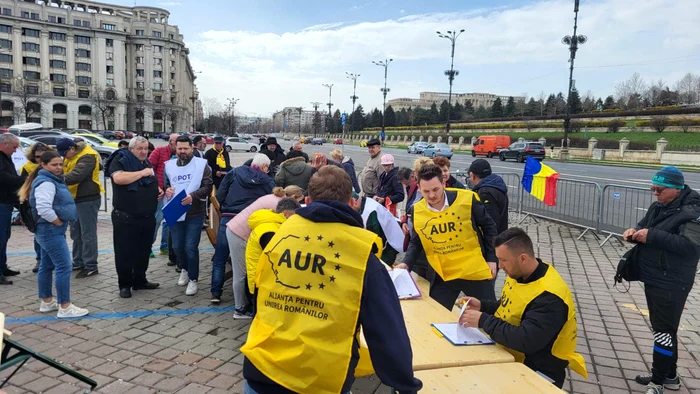 ---------Voluntar-AUR-plngere-penal-cu-privire-la-semnturile-pentru-candidatura-lui-Simion-Mi-au-cerut-s-trec-morii-pe-listele-de-semnturi
